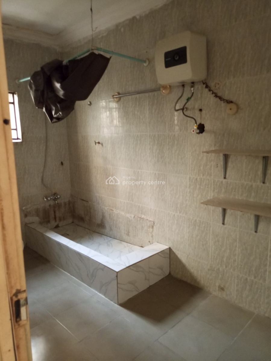 Self Service 3bedroom on Ground Floor Spacious Parlour, Ilason, Ikate Elegushi, Lekki, Lagos, Flat / Apartment for Rent