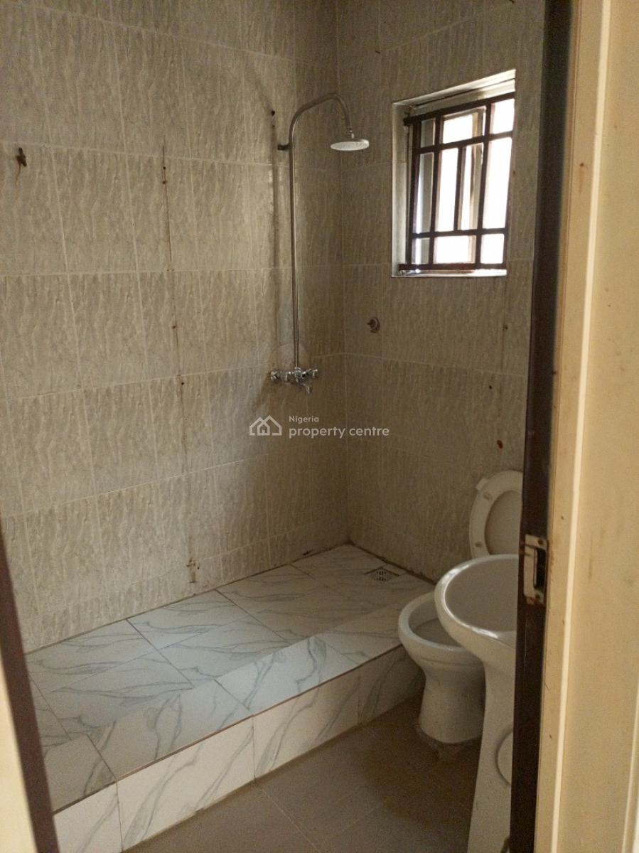 Self Service 3bedroom on Ground Floor Spacious Parlour, Ilason, Ikate Elegushi, Lekki, Lagos, Flat / Apartment for Rent