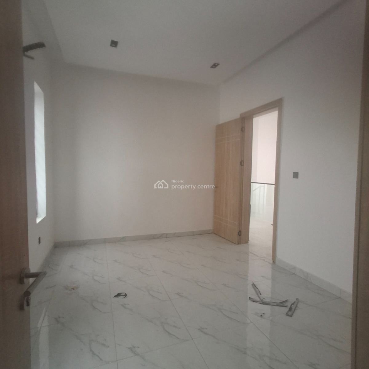 Four Bedroom Semi Detached Duplex, Orchid Road, Lafiaji, Lekki, Lagos, Semi-detached Duplex for Sale