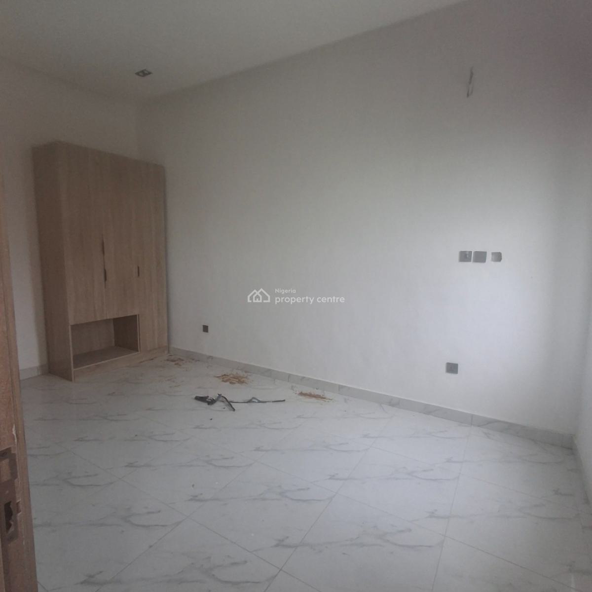 Four Bedroom Semi Detached Duplex, Orchid Road, Lafiaji, Lekki, Lagos, Semi-detached Duplex for Sale