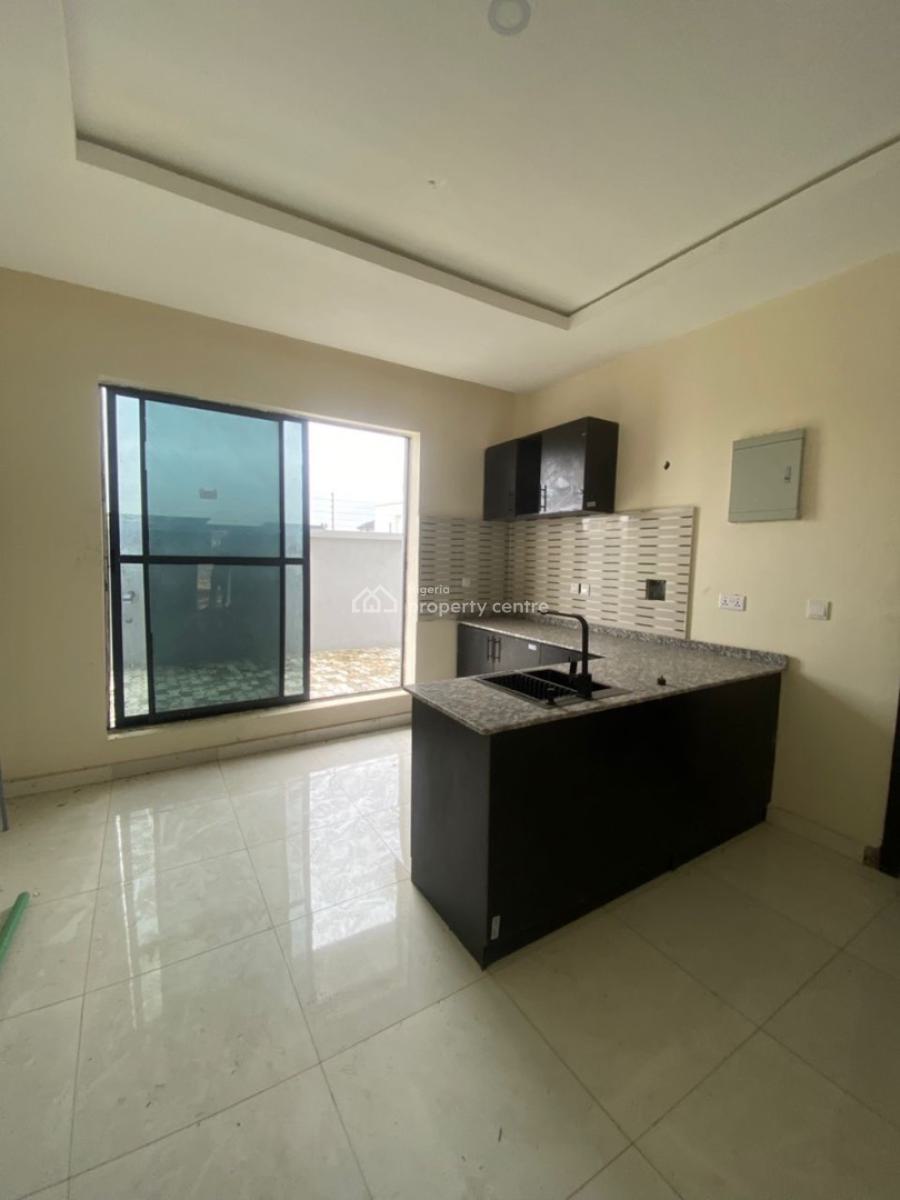 Luxury Built 2 Bedroom Apartment, Blenco, Sangotedo, Ajah, Lagos, Flat / Apartment for Rent