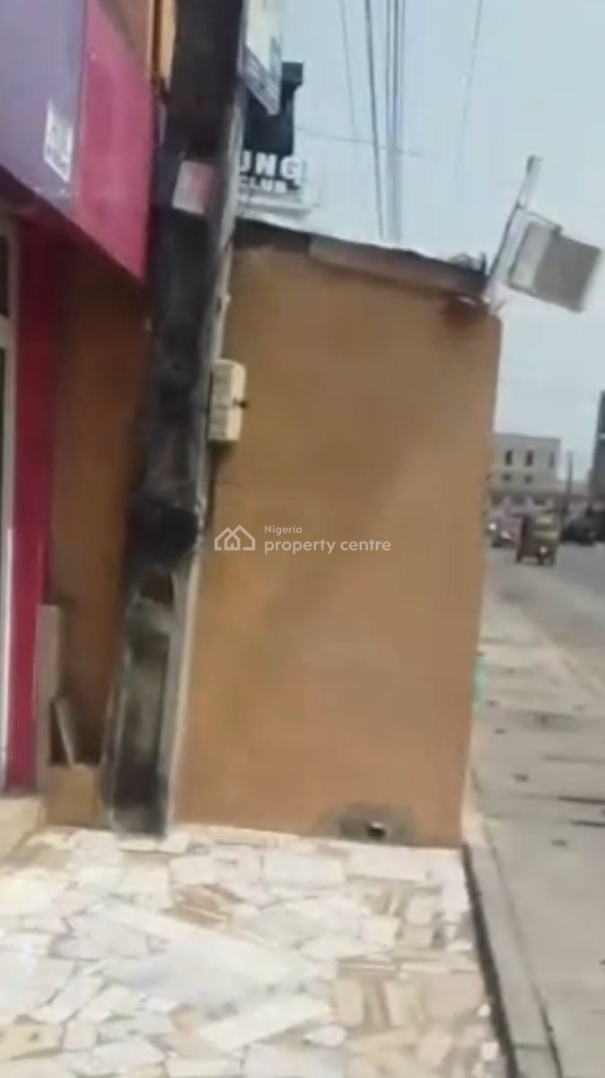 Commercial Land, Awofodu Bus Stop Pedro Rd. Palmgrove, Shomolu, Lagos, Commercial Land for Sale