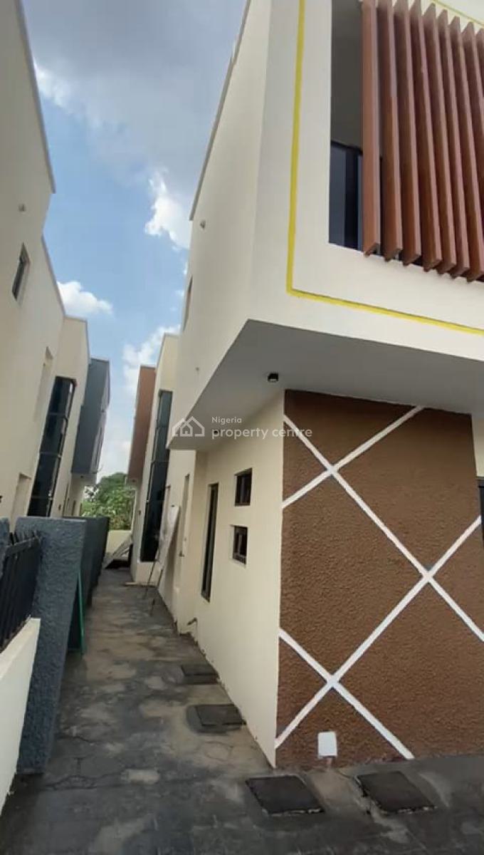 an Elegantly Finished 4 Bedroom Duplex, Ikolaba Est By Officers Mess, Agodi, Ibadan, Oyo, Detached Duplex for Sale