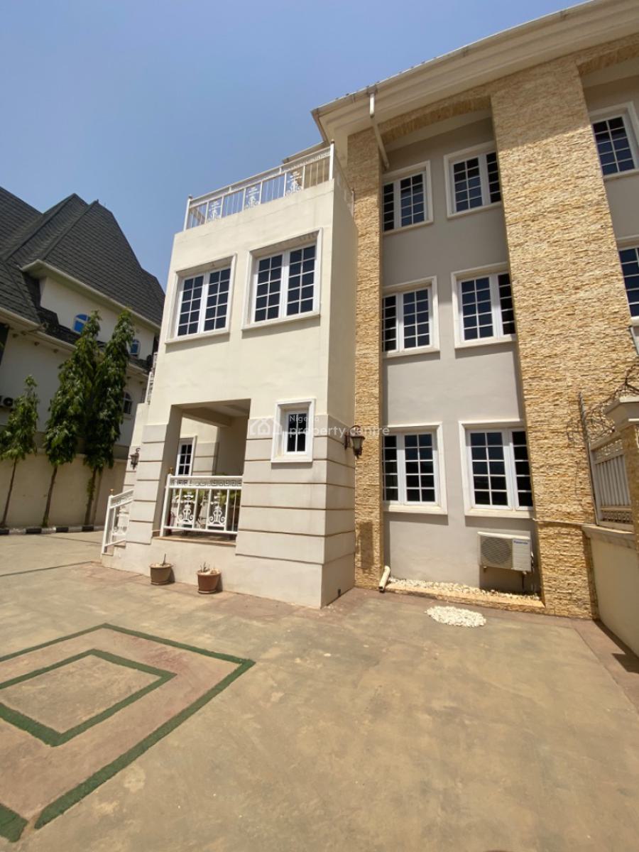 Luxury 5 Bedroom Semi Detached Duplex with 1 Bq, Wuye, Abuja, Semi-detached Duplex for Rent