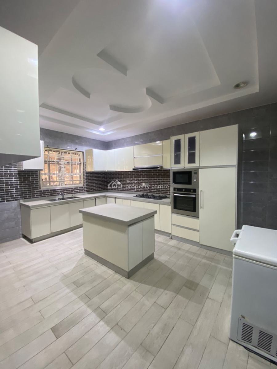 Luxury 5 Bedroom Semi Detached Duplex with 1 Bq, Wuye, Abuja, Semi-detached Duplex for Rent