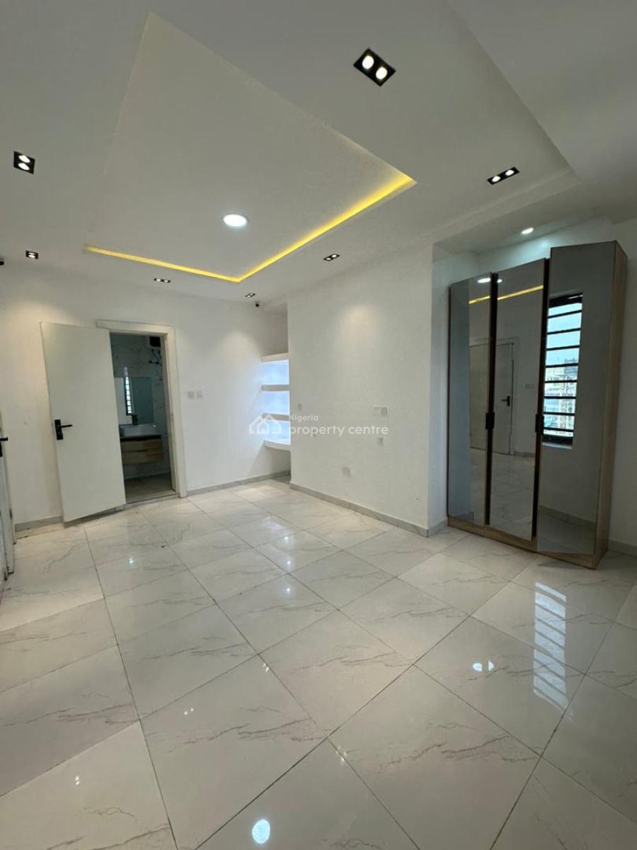 2 Bedroom Apartment with Pool, Ikate, Lekki, Lagos, Flat / Apartment for Sale