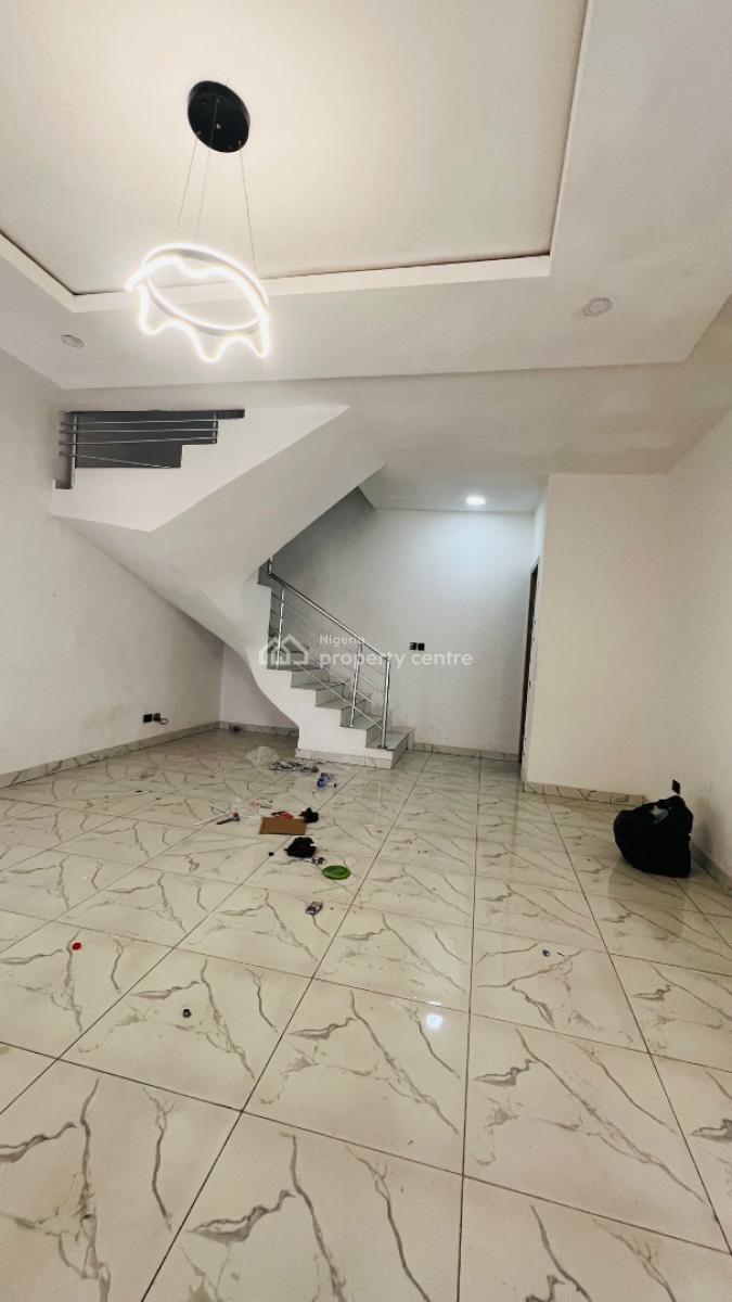 Standard Built 4 Bedroom Terrace Duplex, Vgc, Lekki, Lagos, Terraced Duplex for Rent