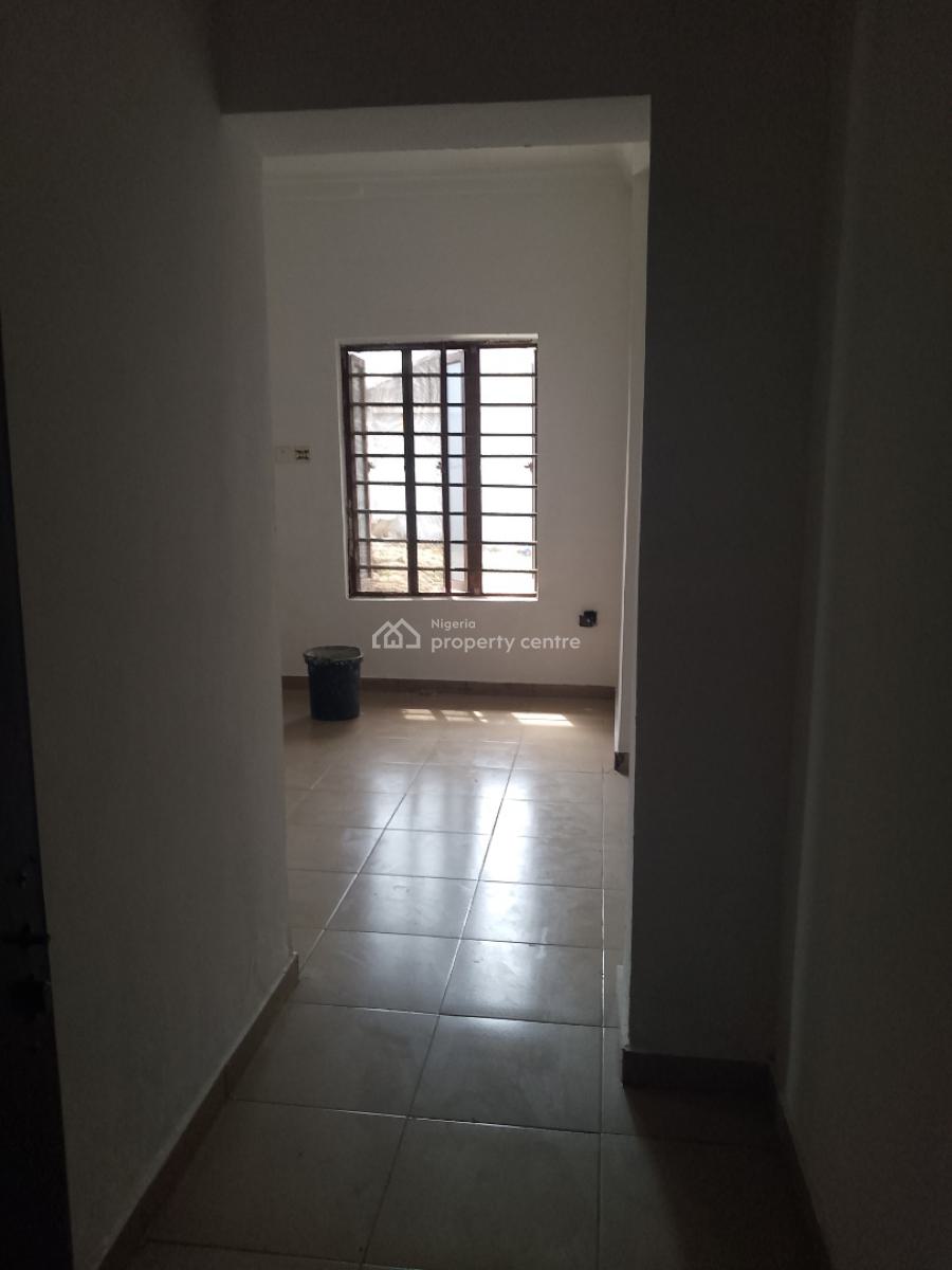 Very Spacious and Newly Out Room and Parlour, New Road Owode Docas, Lekki, Lagos, Mini Flat (room and Parlour) for Rent