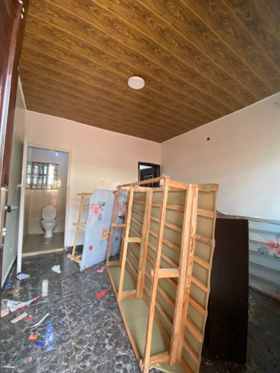 Standard Selfcon, Sangotedo, Ajah, Lagos, Self Contain (single Rooms) for Rent