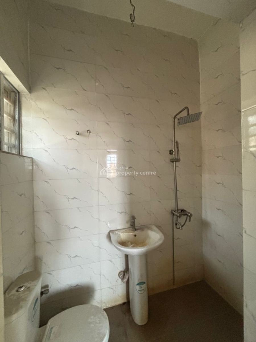 Clean and Nice 2 Bedroom Flat Downstairs, Mobil Road Ilaje, Ajah, Lagos, Flat / Apartment for Rent