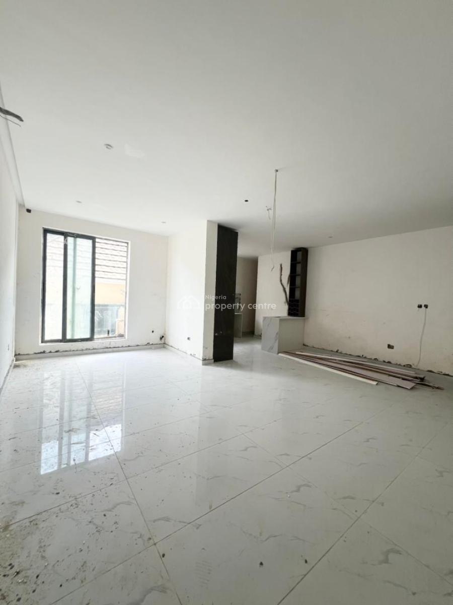 Opulent 2 Bedroom Apartment, Lekki Phase 1, Lekki, Lagos, Flat / Apartment for Sale