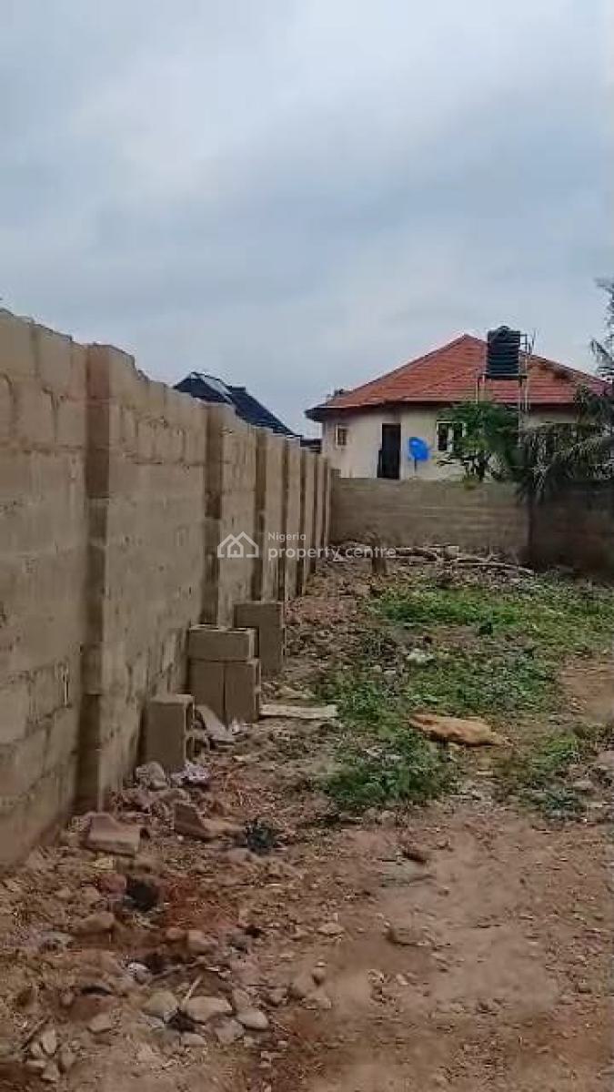 a 400sqm Fenced Land with Borehole, Ikolaba Est, Agodi, Ibadan, Oyo, Residential Land for Sale