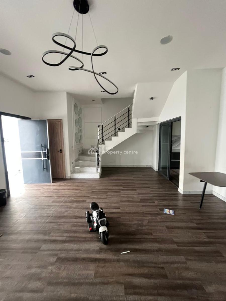 4 Bedroom Terrace Duplex, Lekki County, Lekki, Lagos, Terraced Duplex for Rent