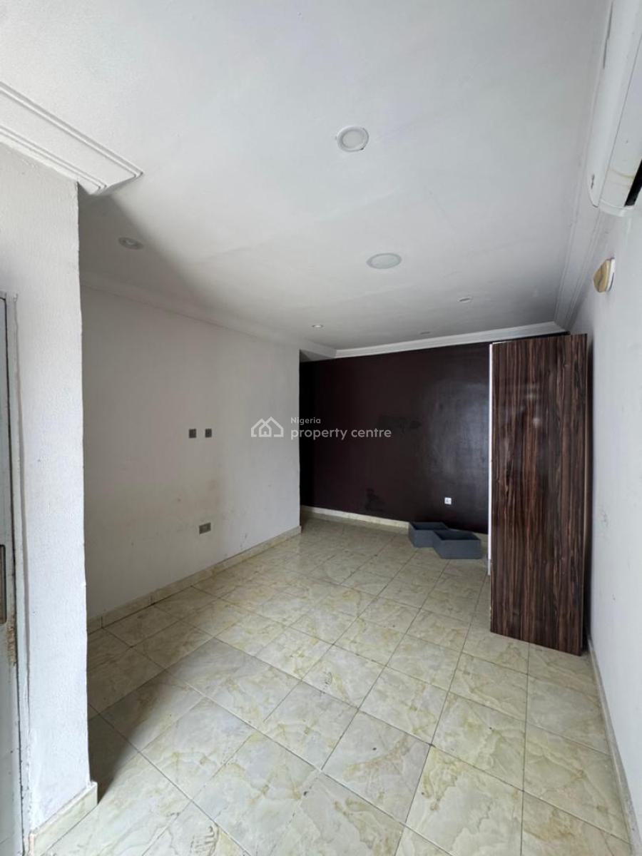 2 Bedroom Apartment, Ikota, Lekki, Lagos, Flat / Apartment for Rent