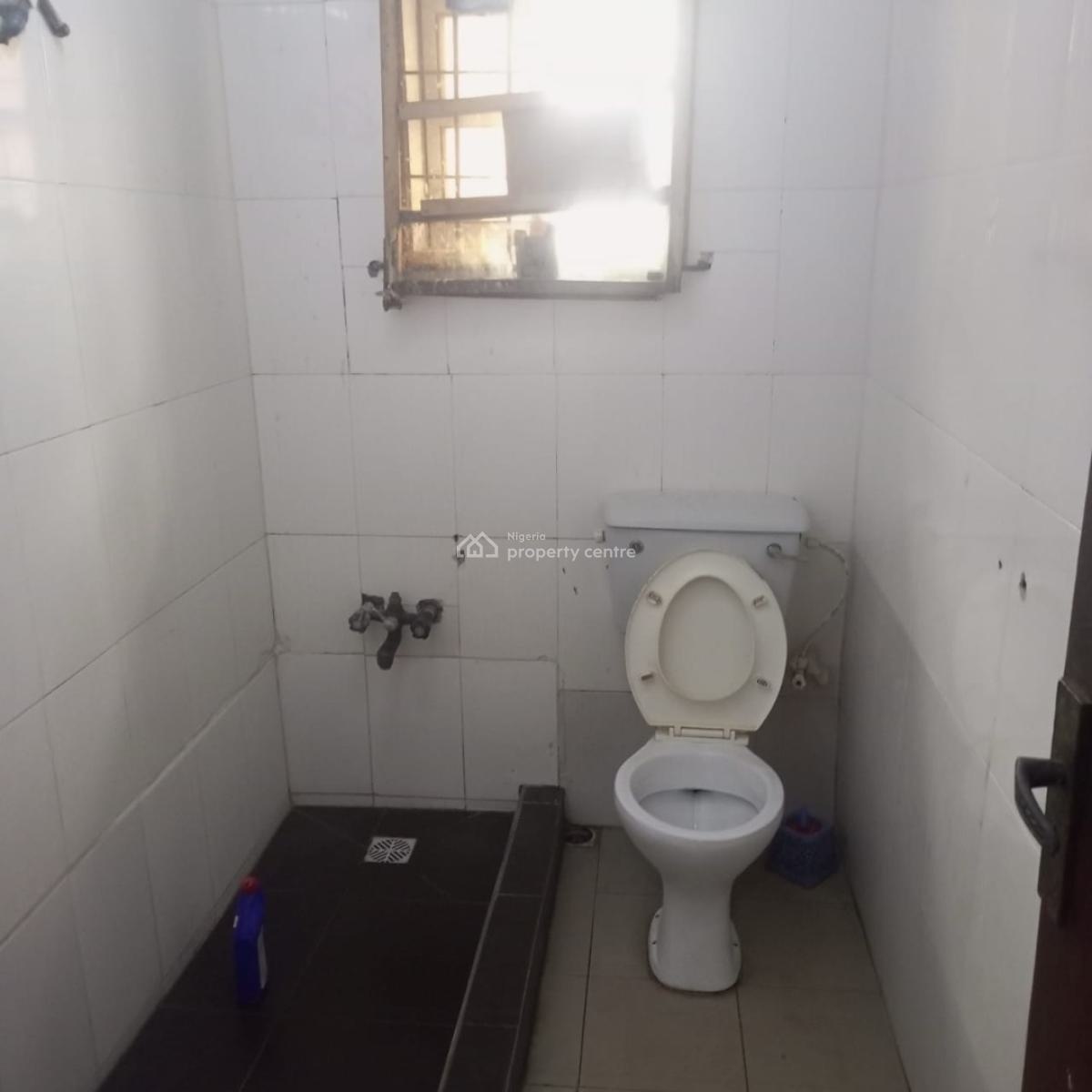 Nice and Newly Renovated 3 Bedroom Flat, Upstairs, Off Ijesha Road, Ijeshatedo, Surulere, Lagos, Flat / Apartment for Rent