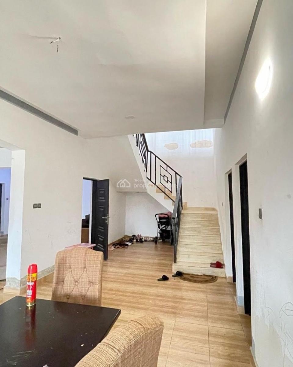 4 Bedroom Semi-detached Duplex on 800sqm in Von Garden Axis a, Emmanuel Mbaka Boulevard Street,airport Road, Lugbe District, Abuja, Semi-detached Duplex for Sale