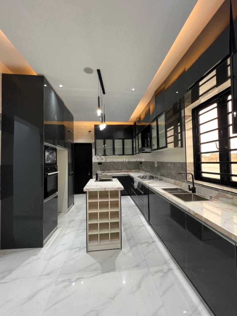 5 Bedroom Fully Detached Duplex with Bq, Ikota, Lekki, Lagos, Detached Duplex for Sale