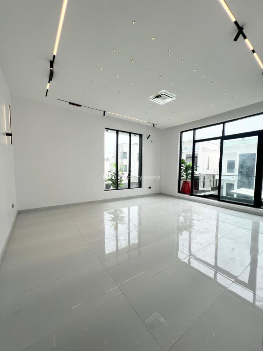 Exclusive 5 Bedroom Fully Detached Duplex with Bq, Chevron, Lekki, Lagos, Detached Duplex for Sale