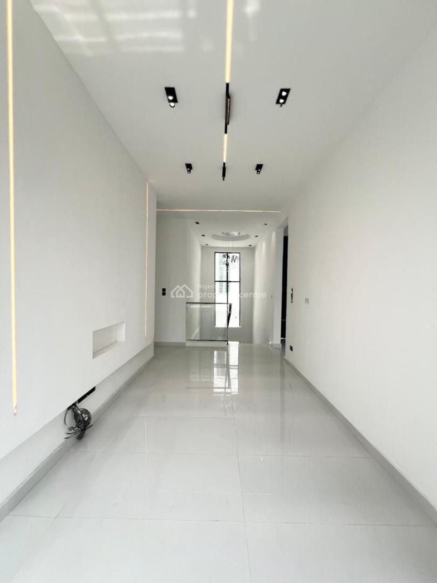 Exclusive 5 Bedroom Fully Detached Duplex with Bq, Chevron, Lekki, Lagos, Detached Duplex for Sale