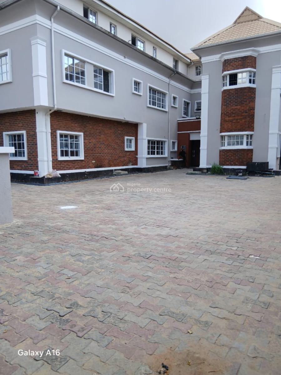 Luxury 6 Unit of 3 Bedroom Flat with Bq in a Prime Location, Lekki Phase 1, Lekki, Lagos, Flat / Apartment for Rent