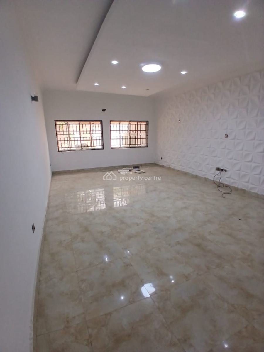 Luxury 6 Unit of 3 Bedroom Flat with Bq in a Prime Location, Lekki Phase 1, Lekki, Lagos, Flat / Apartment for Rent
