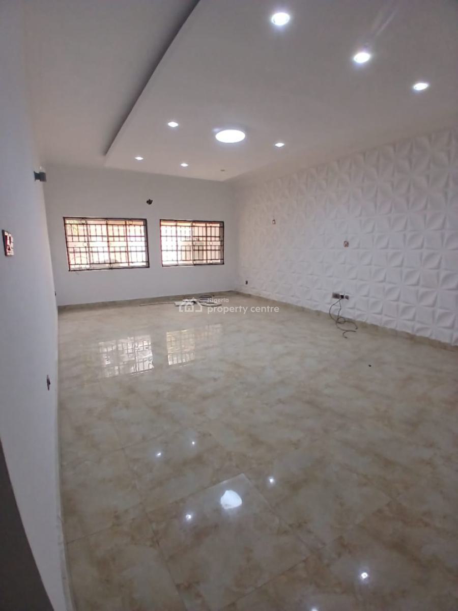 Luxury 6 Unit of 3 Bedroom Flat with Bq in a Prime Location, Lekki Phase 1, Lekki, Lagos, Flat / Apartment for Rent