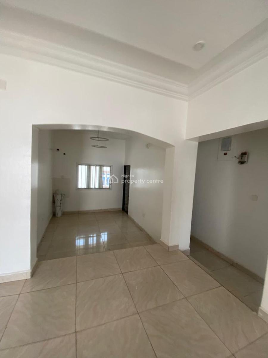 Luxury Spacious 3 Bedroom Bungalow with 2 Rooms Bq, Gwarinpa, Abuja, Detached Bungalow for Sale