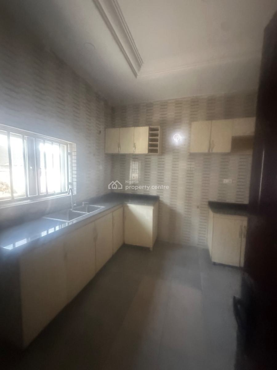 Luxury Spacious 3 Bedroom Bungalow with 2 Rooms Bq, Gwarinpa, Abuja, Detached Bungalow for Sale