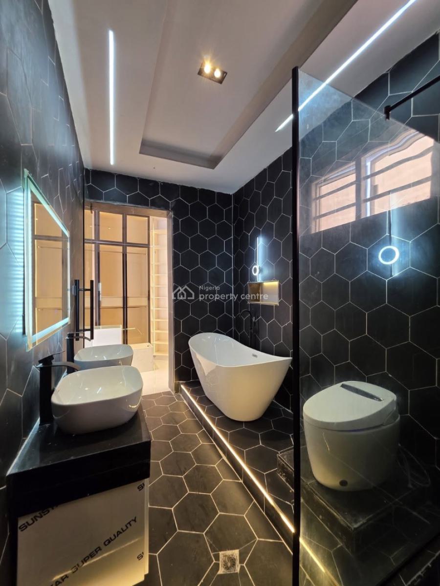 5 Bedroom Detached Duplex with Bq, Ologolo, Lekki, Lagos, Detached Duplex for Sale