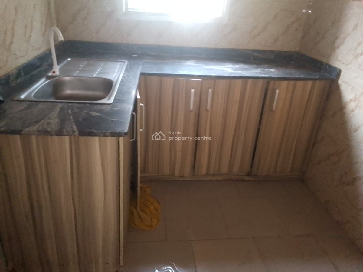 Spacious Luxury 2 Bedroom Flat with Excellent Features, Theranex Ogombo Rd, Ogombo, Ajah, Lagos, Flat / Apartment for Rent