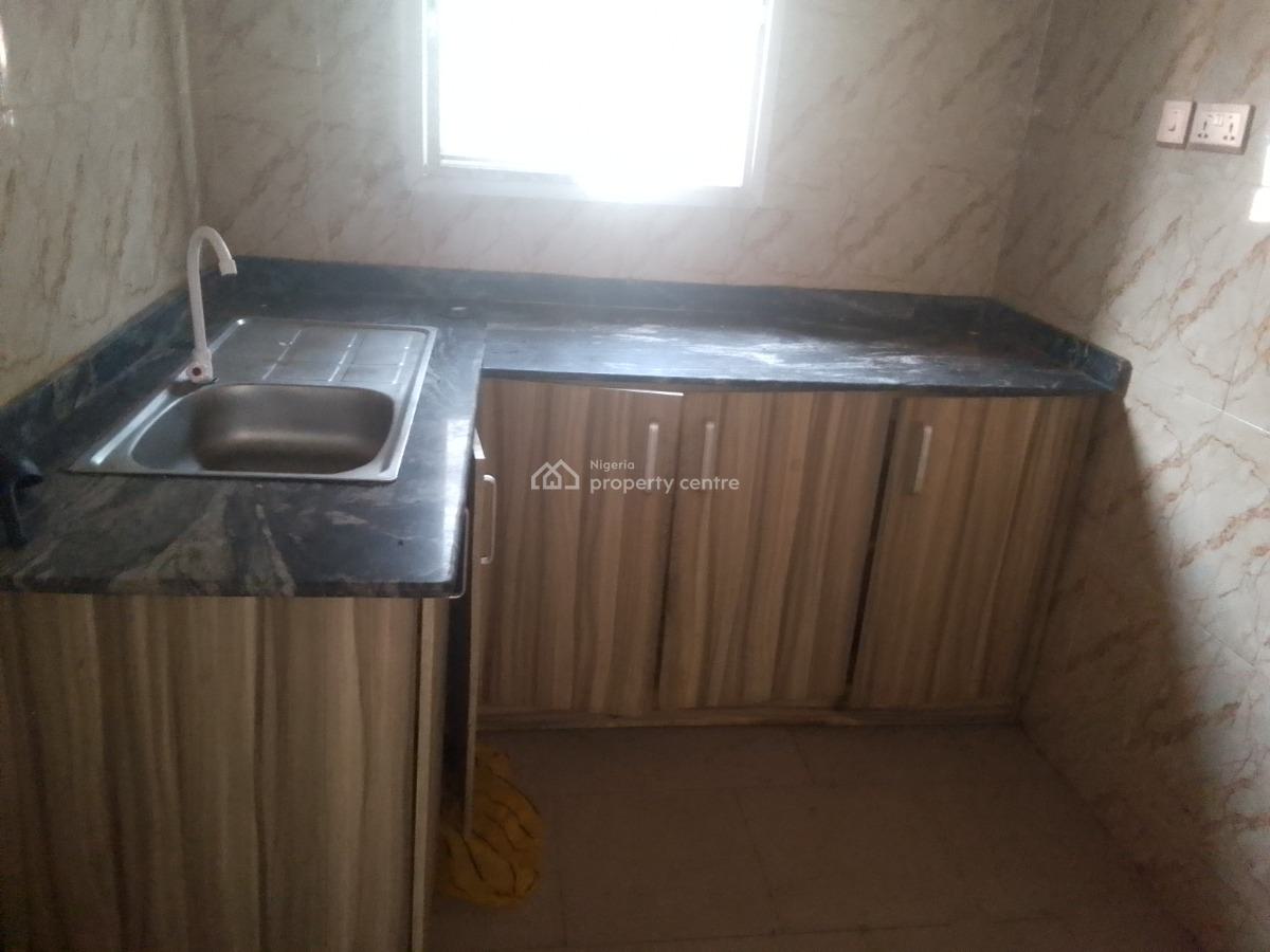 Spacious Luxury 2 Bedroom Flat with Excellent Features, Theranex Ogombo Rd, Ogombo, Ajah, Lagos, Flat / Apartment for Rent