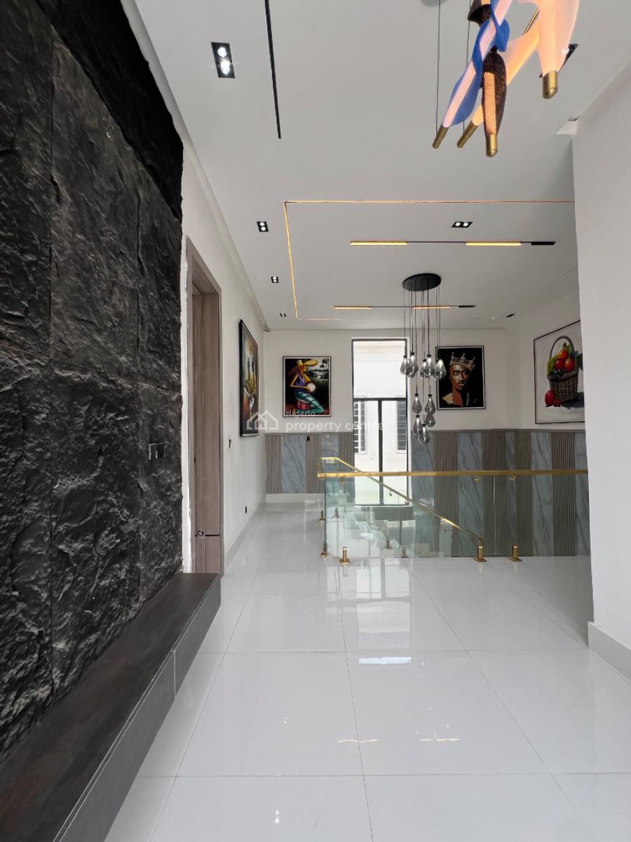 5 Bedroom Fully Detached with Bq, Ikota, Lekki, Lagos, Detached Duplex for Sale