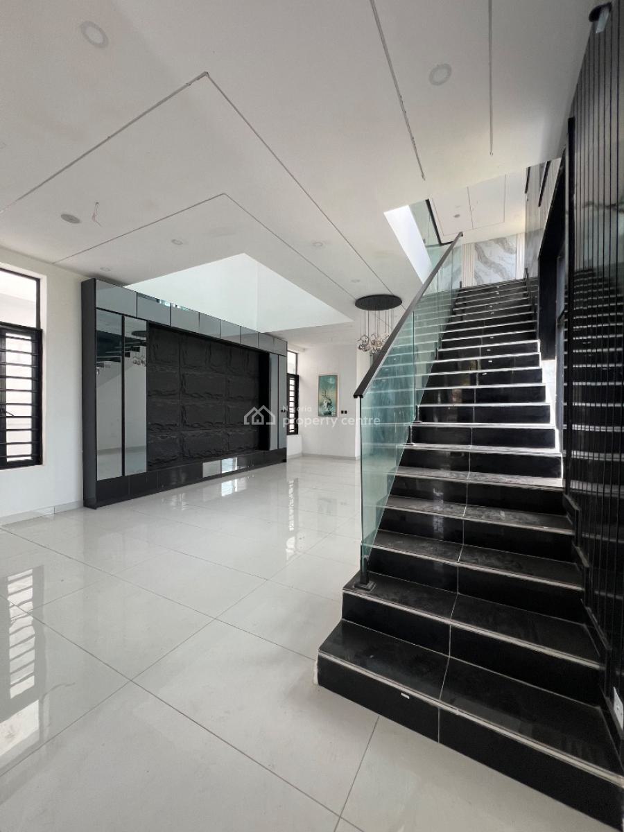 5 Bedroom Fully Detached with Bq 450 Million, Ikota, Lekki, Lagos, Detached Duplex for Sale