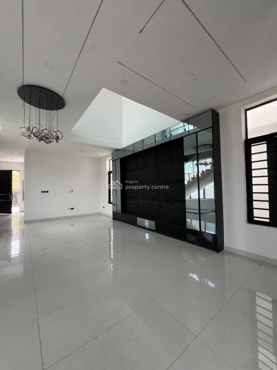 5 Bedroom Fully Detached with Bq 450 Million, Ikota, Lekki, Lagos, Detached Duplex for Sale