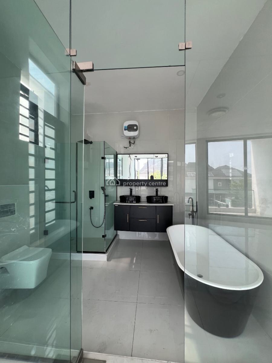 5 Bedroom Fully Detached with Bq 450 Million, Ikota, Lekki, Lagos, Detached Duplex for Sale