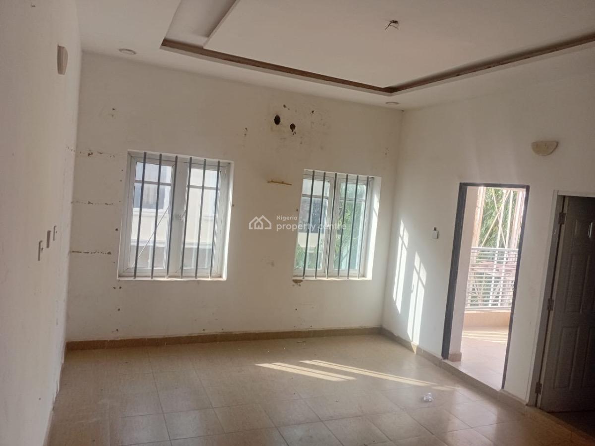 Block of 4 Flats on 400sqm, Lugbe Abuja Royal Garden, Lugbe District, Abuja, Block of Flats for Sale