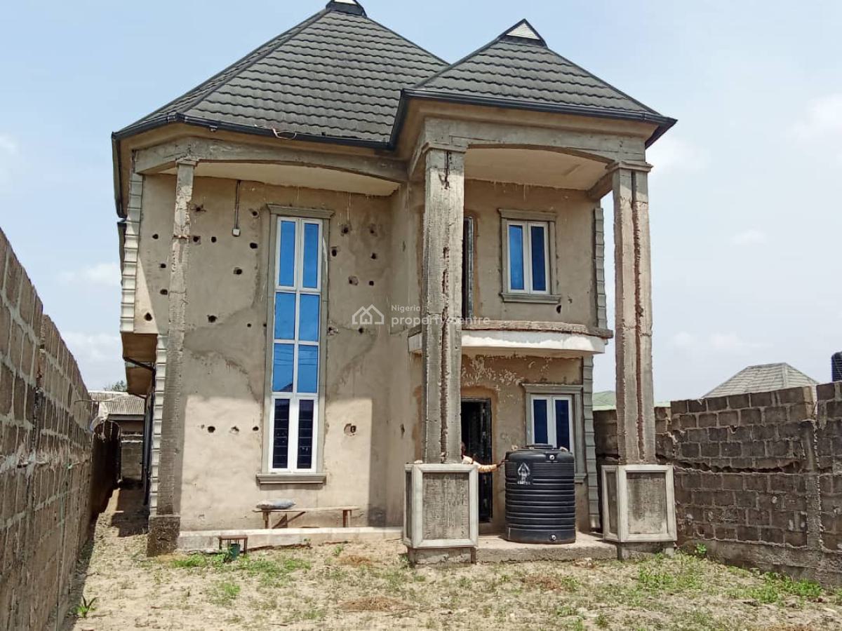 Modern/executive 4-bedroom Duplex with Bq, Onimaba Estate, Igando, Ikotun, Lagos, Detached Duplex for Sale