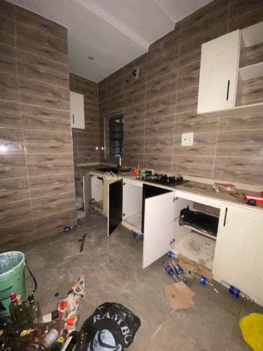 Luxury Built 2 Bedroom Apartment, Lekki Scheme 2 By Abraham Adesanya, Ajah, Lagos, Flat / Apartment for Rent