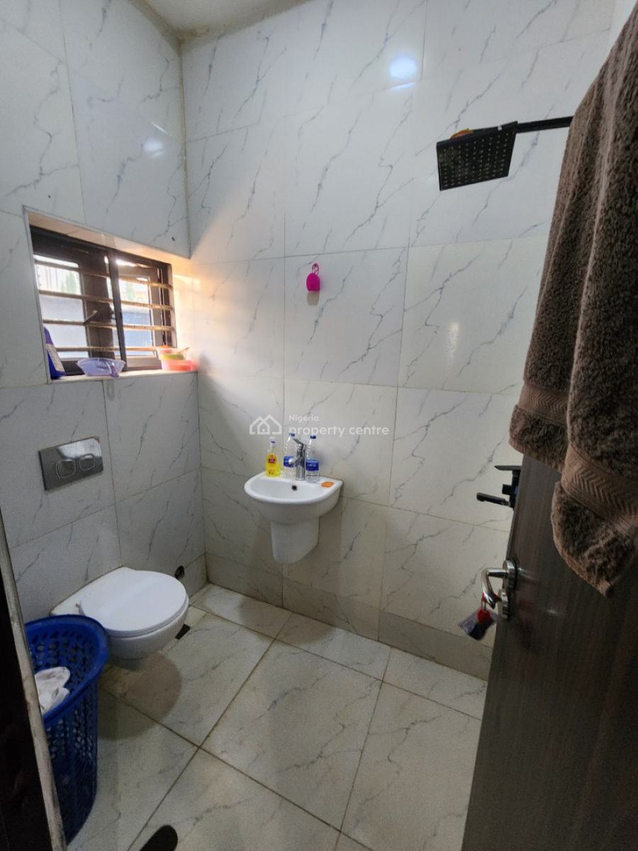 Luxury Two Bedroom Block of Flat, Dawaki District, Dawaki, Gwarinpa, Abuja, Flat / Apartment for Rent