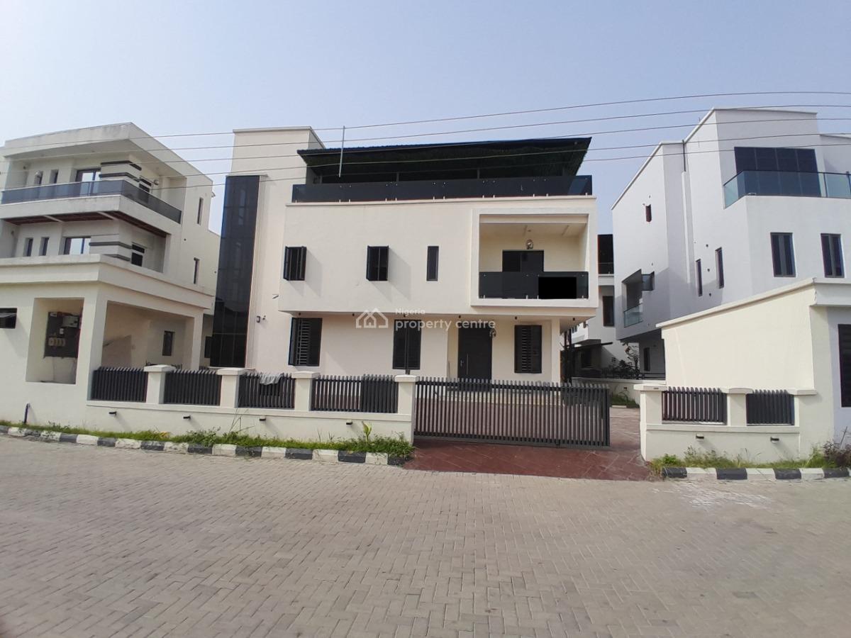 5 Bedrooms Detached Duplex with 2 Living Room, Bq, Rooftop Terrace & Study, Victory Park Estate, By Jakande, Lekki, Lagos, Detached Duplex for Sale