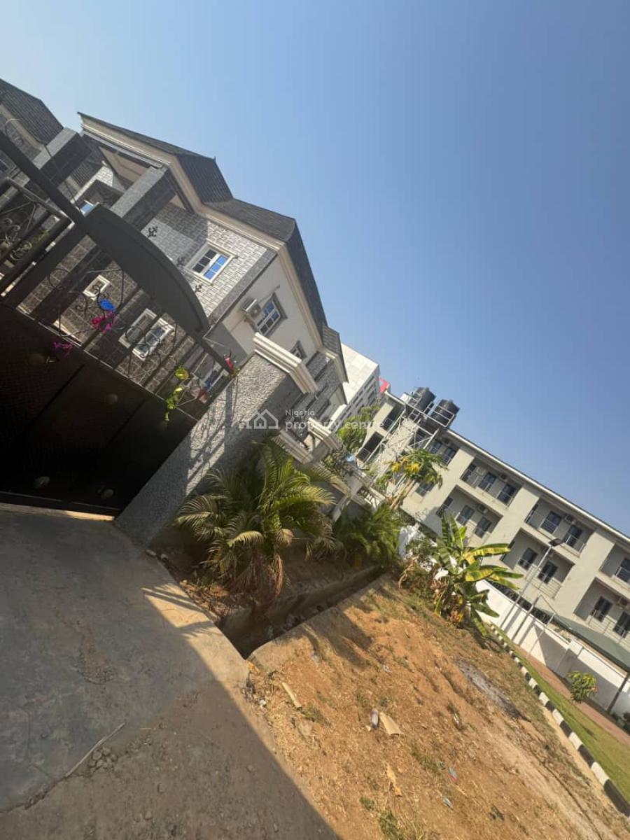 Fully Detached Five(5) Bedrooms Duplex!, a Minute Drive to The Highway (airport Road) Valley Hub Estate Lugbe., Lugbe District, Abuja, Detached Duplex for Sale