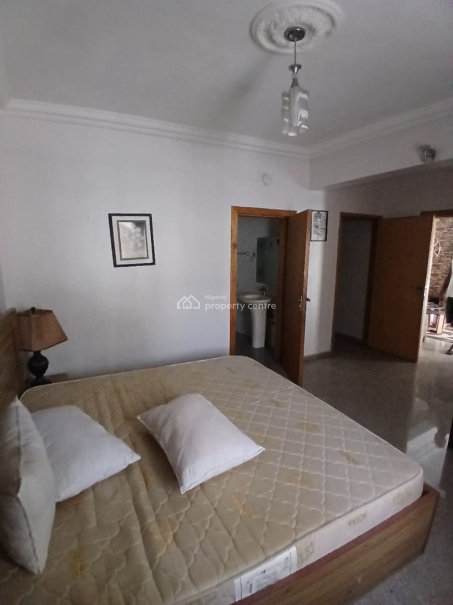 Luxury Self Service 3 Bedroom with Bq for Office Use Or Residential, Lekki Phase 1, Lekki, Lagos, Flat / Apartment for Rent