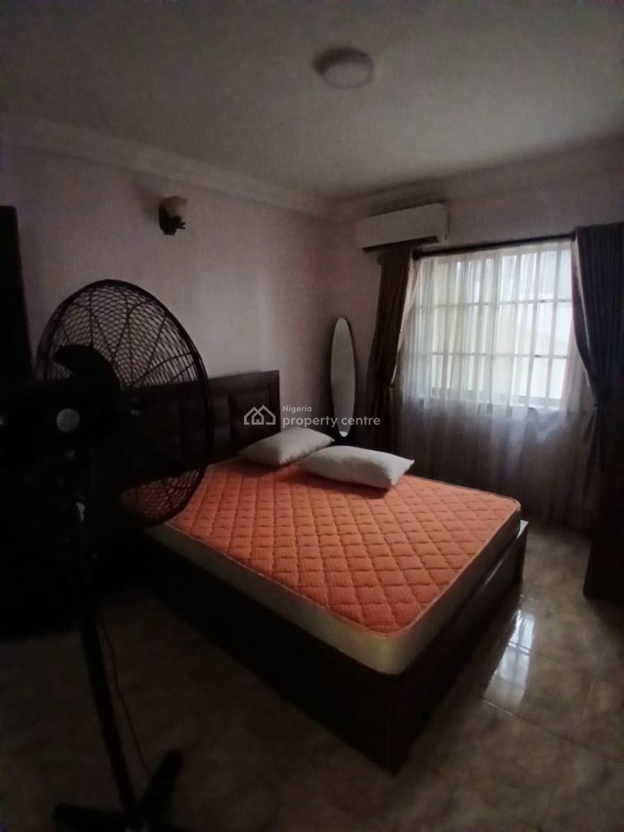 Luxury Self Service 3 Bedroom with Bq for Office Use Or Residential, Lekki Phase 1, Lekki, Lagos, Flat / Apartment for Rent