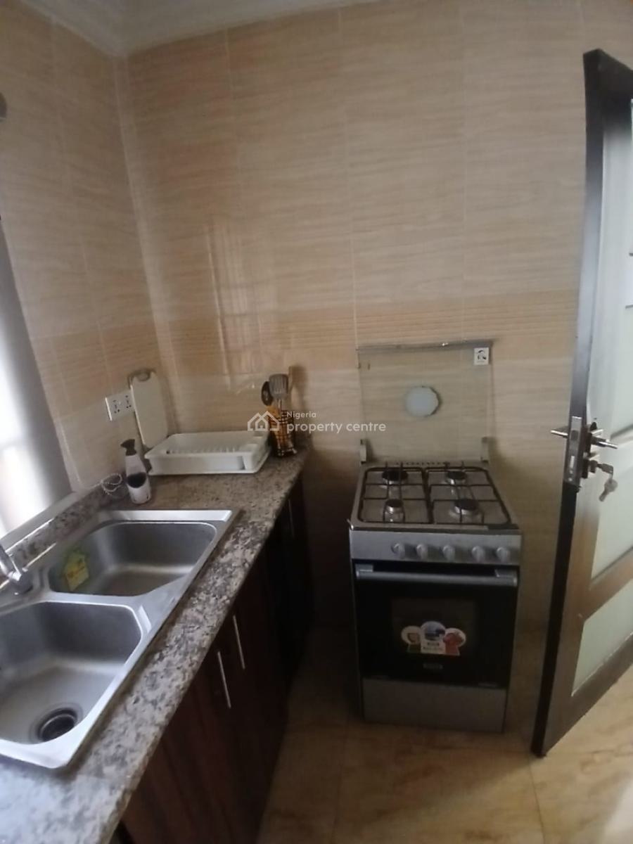 Luxury Self Service 3 Bedroom with Bq for Office Use Or Residential, Lekki Phase 1, Lekki, Lagos, Flat / Apartment for Rent