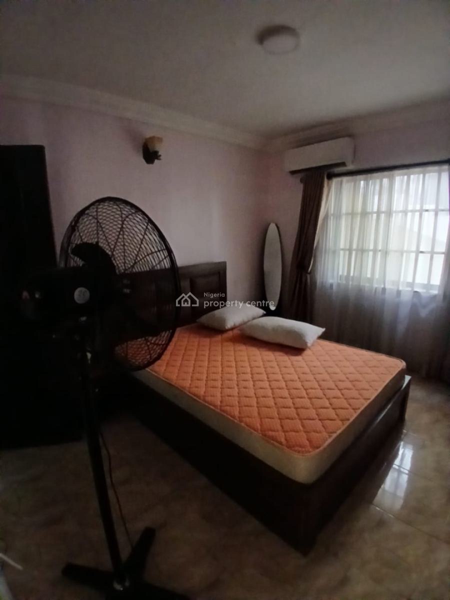 Luxury Self Service 3 Bedroom with Bq for Office Use Or Residential, Lekki Phase 1, Lekki, Lagos, Flat / Apartment for Rent