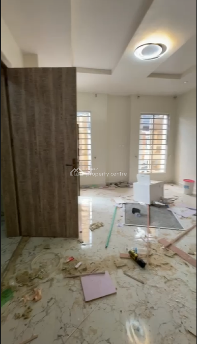 Spacious Studio Master Bedroom, Van Daniel Estate Orchid, Lekki Phase 2, Lekki, Lagos, Flat / Apartment for Rent