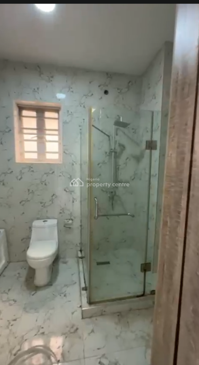 Spacious Studio Master Bedroom, Van Daniel Estate Orchid, Lekki Phase 2, Lekki, Lagos, Flat / Apartment for Rent