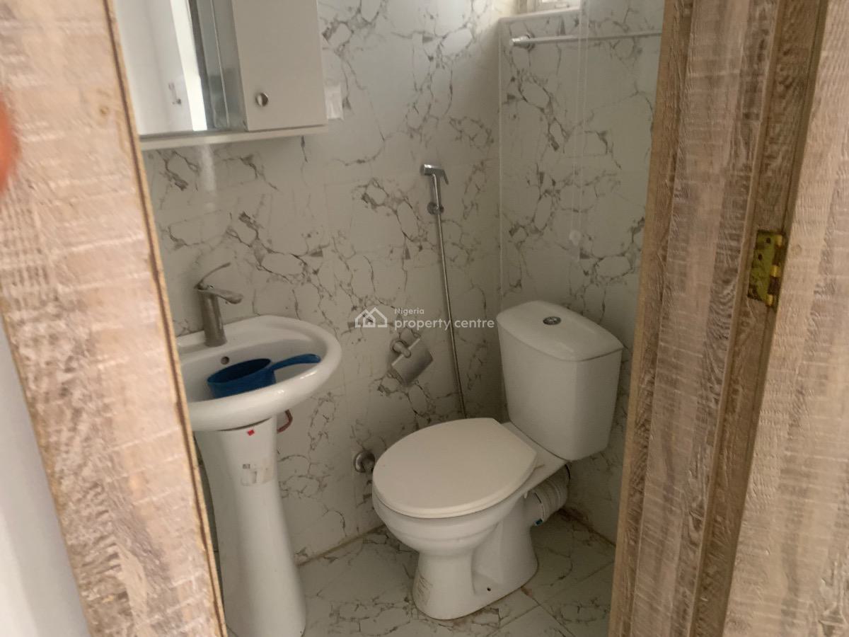 Shared Apartment, Lekki Conservation, Lekki, Lagos, Self Contain (single Rooms) for Rent