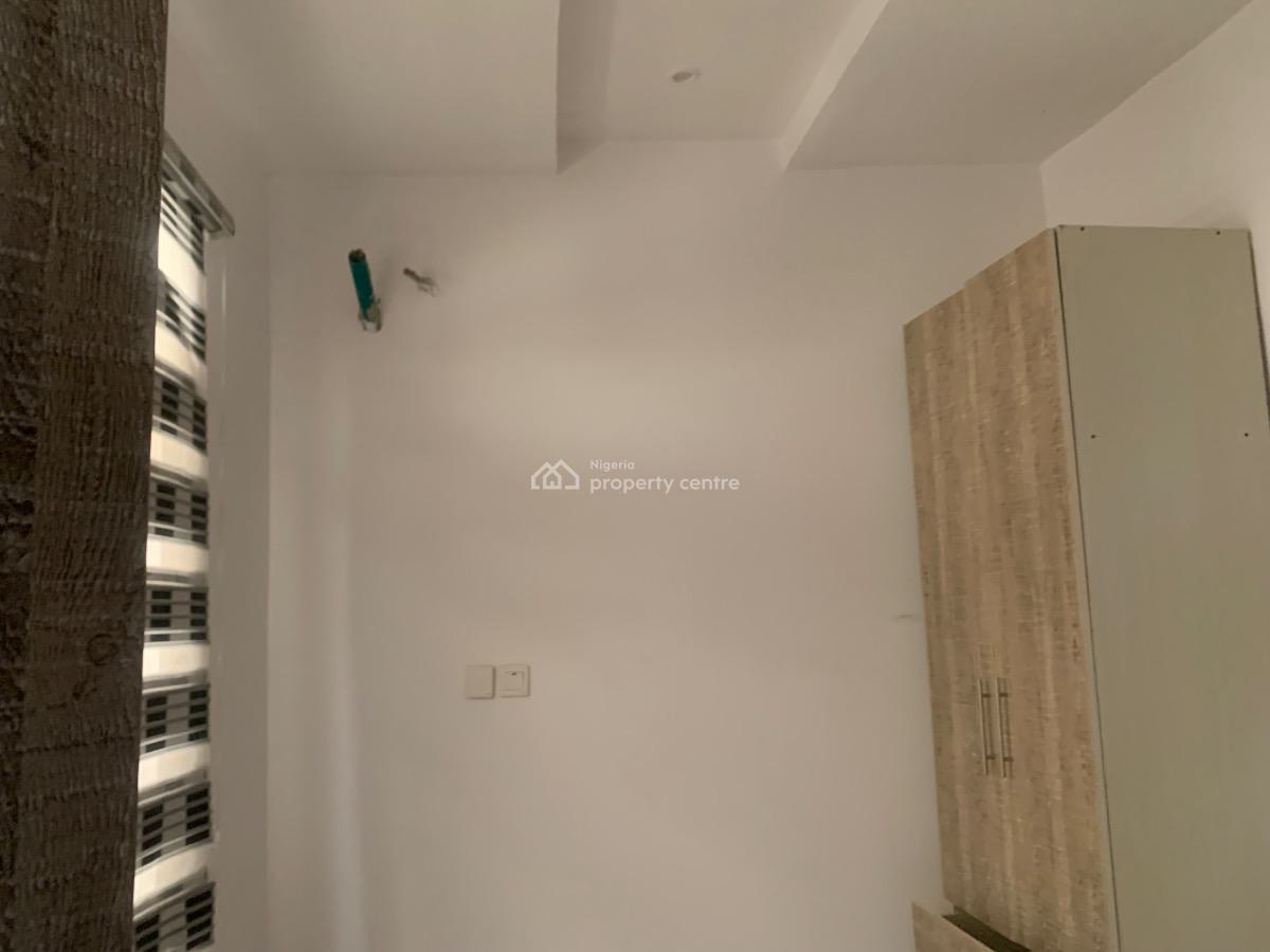 Shared Apartment, Lekki Conservation Center, Lekki, Lagos, Self Contain (single Rooms) for Rent