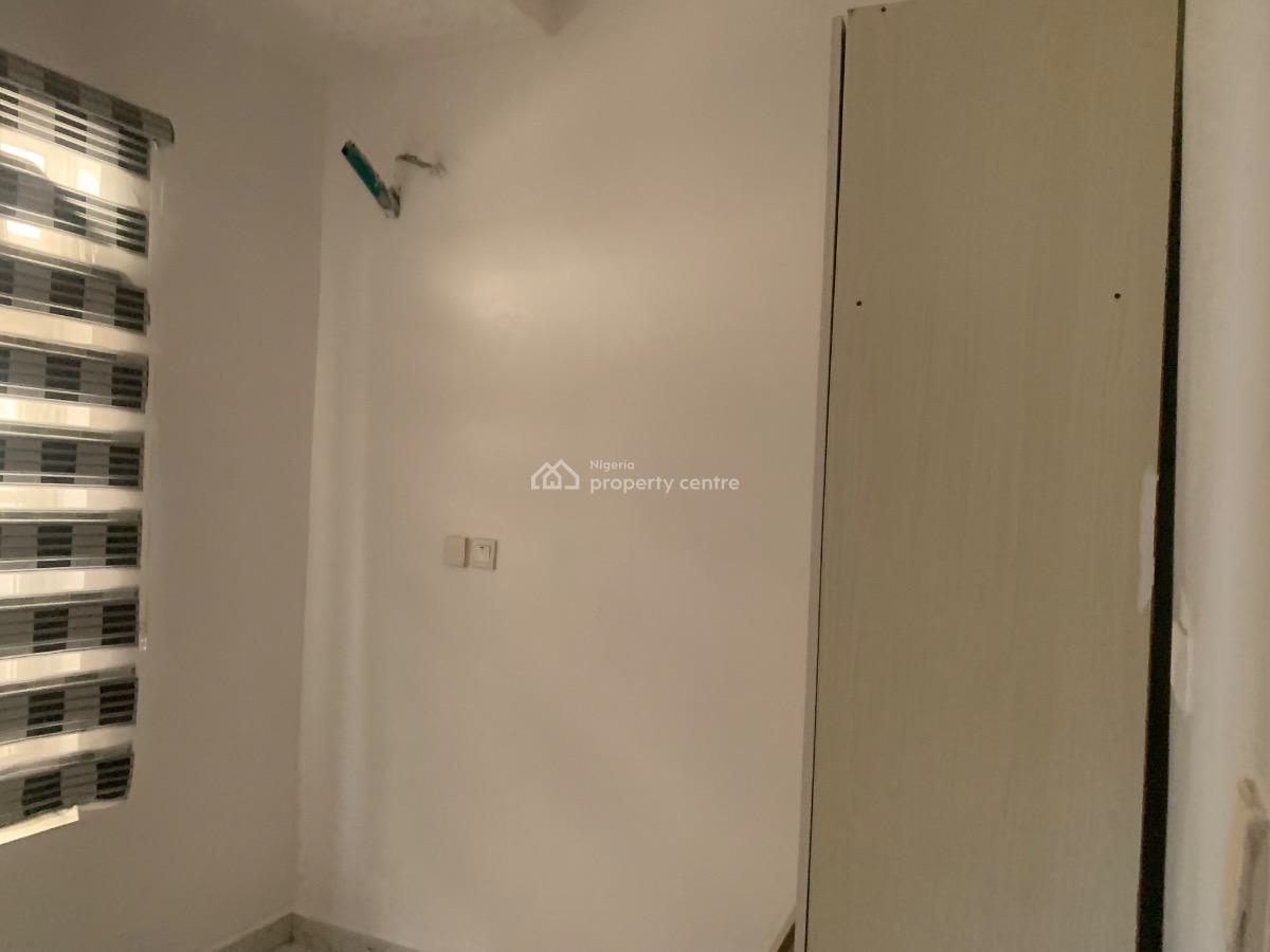 Shared Apartment, Lekki Conservation Center, Lekki, Lagos, Self Contain (single Rooms) for Rent